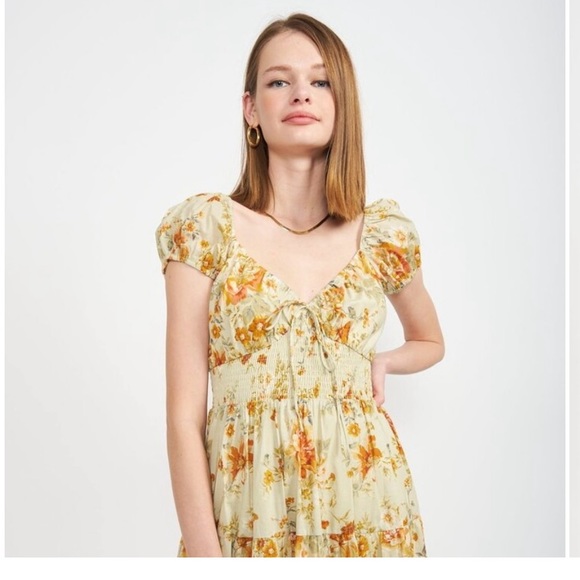 En Saison Grace Midi Floral Sage Green Dress Sz. Small NWT - Picture 2 of 16